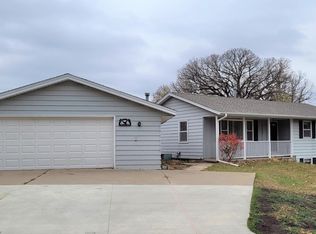 6280 Carleda Way, Inver Grove Heights, MN 55076