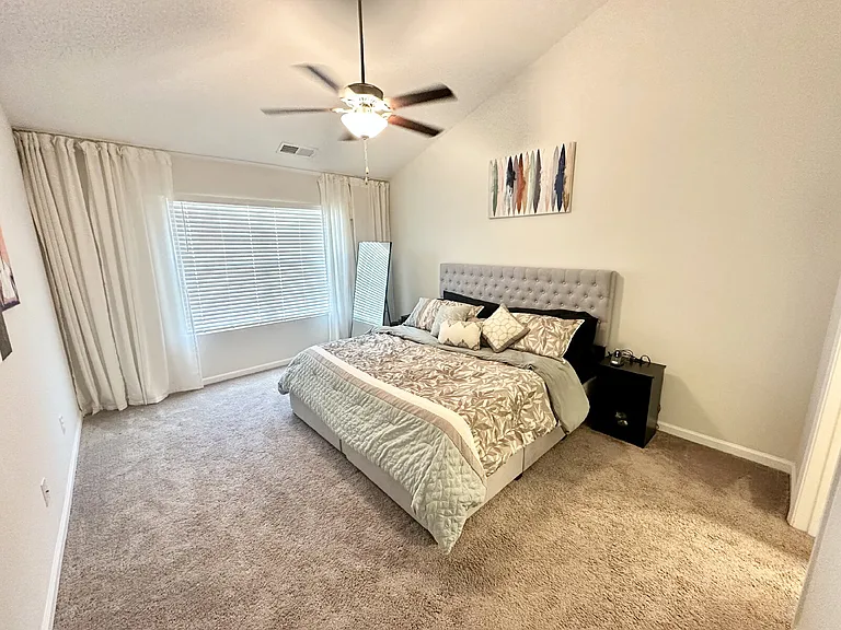409 Eclipse Ln — Photo 12
