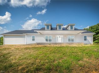 16077 Pinkley Rd, Fredericktown, OH 43019