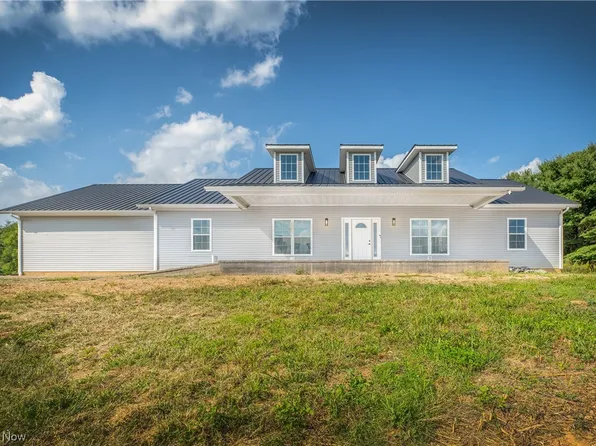 16077 Pinkley Rd, Fredericktown, OH 43019
