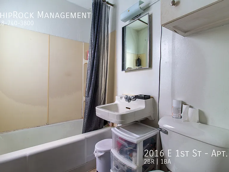 2016 E 1st St #1 — Photo 12