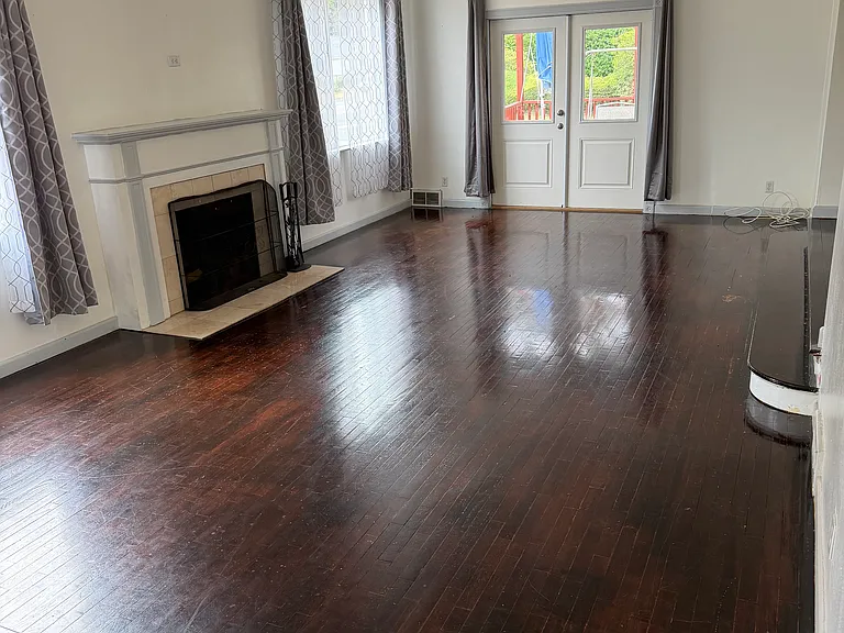 6521 Alfaretta St SW — Photo 2