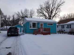 1618 8th Ave S, Fargo, ND 58103
