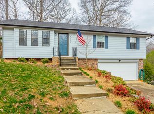 8323 Oak Forest Ln, Hixson, TN 37343