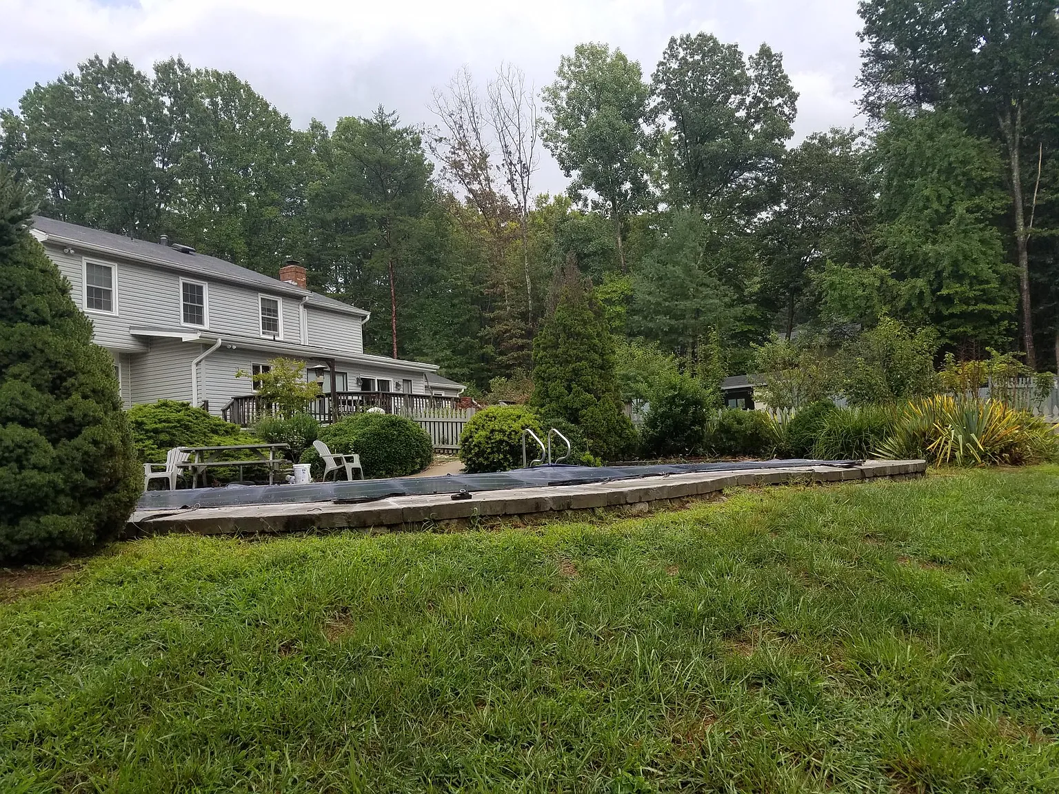 8013 Stillbrooke Rd photo 1