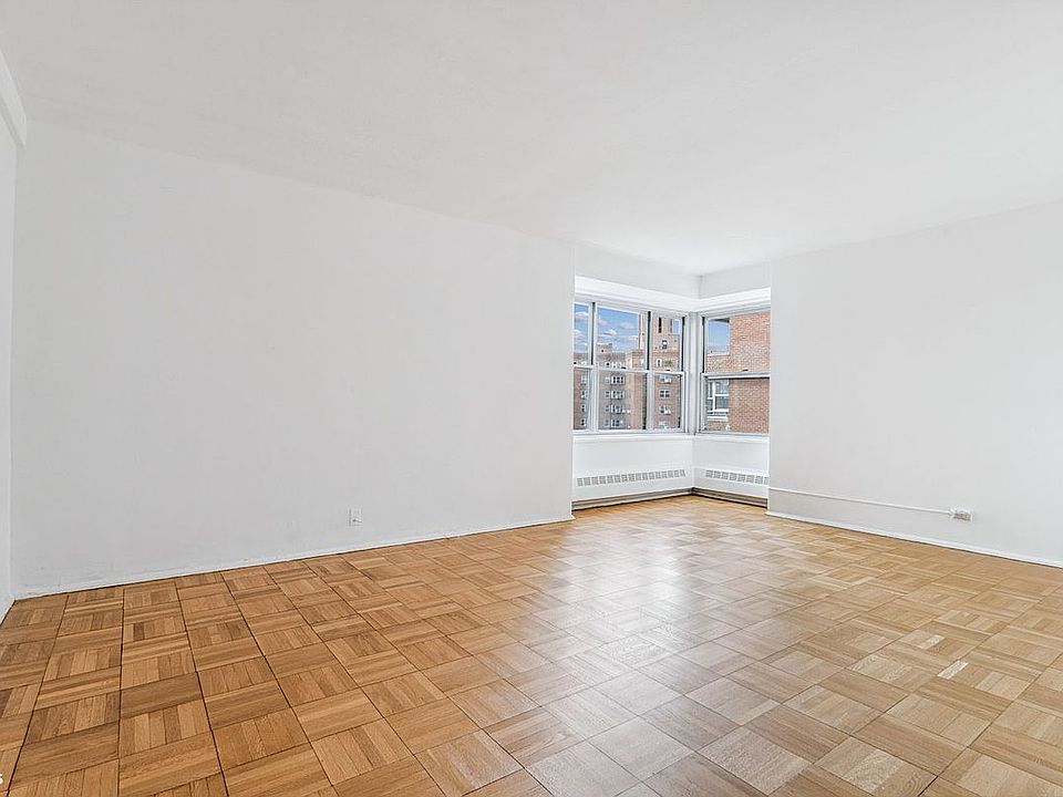 1st image of 570 Grand St #G1005