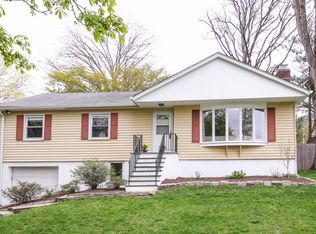 310 Rutledge Ave, Hawthorne, NY 10532