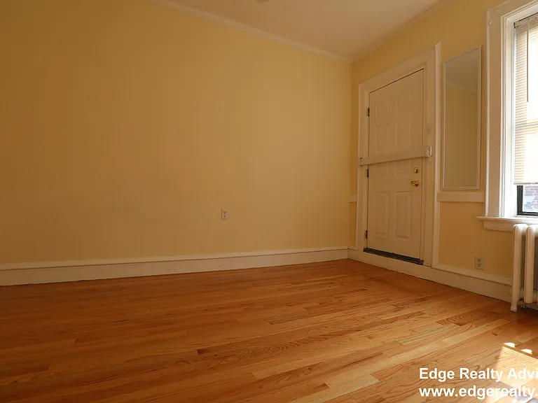 21 Park Vale Ave #11 — Photo 11