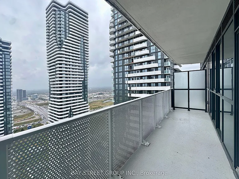 28 Interchange Way #4102 — Photo 18
