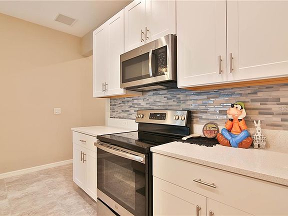 4th image of 8573 Whispering Street Sarasota Fl 34240