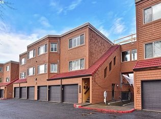 104 Oswego Smt #104, Lake Oswego, OR 97035