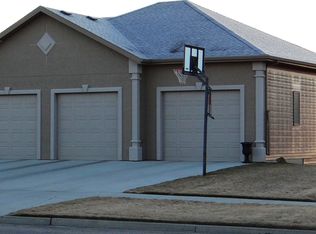 3201 Clairmont Rd, Bismarck, ND 58503