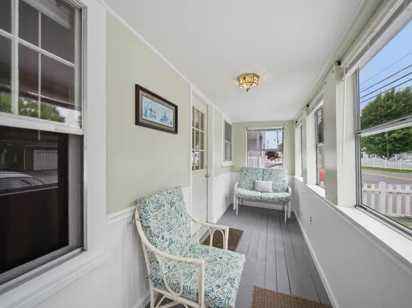28 New Dunstable Road, Nashua, NH 03060