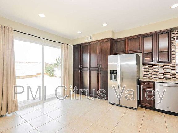 5th image of 28560 Sunridge Ct