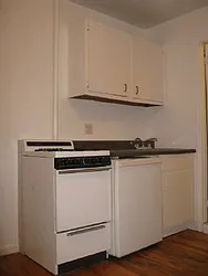 Rented by Tower Brokerage