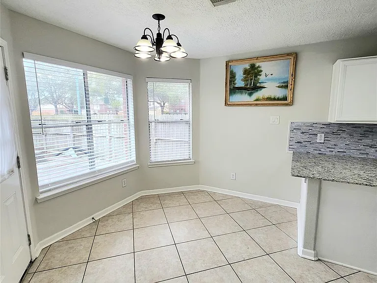 14335 Berrington Dr — Photo 8