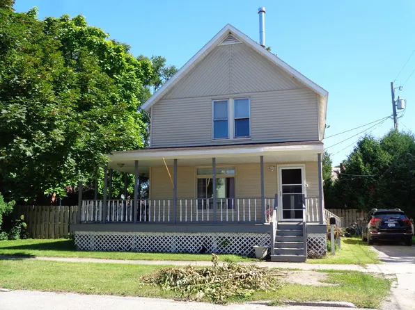 410 S 4th Ave, Alpena, MI 49707