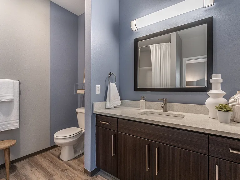 Pallas Townhomes and Apartments — Photo 6