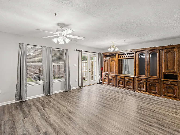 171 Swaying Pine Ct #1 — Photo 14
