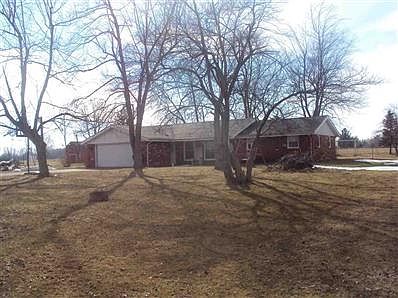 2nd image of 7113 S County Road 300 W