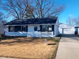 1915 S Windsor Rd, Decatur, IL 62521