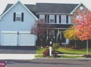 402 Longleaf Dr, Perkasie, PA 18944