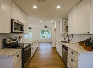 10533 W Oak Ridge Dr, Sun City, AZ 85351