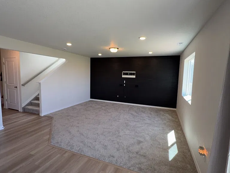 4989 Krueger Rd — Photo 2