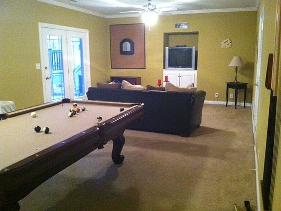 Basement Family/Billiards Rm