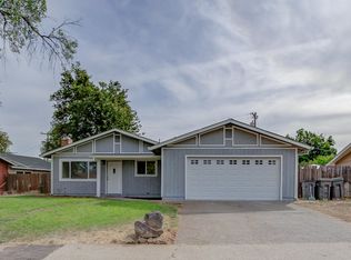 1437 Hemlock Ave, Anderson, CA 96007