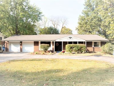 1021 Schulte Rd, Saint Louis, MO, 63146