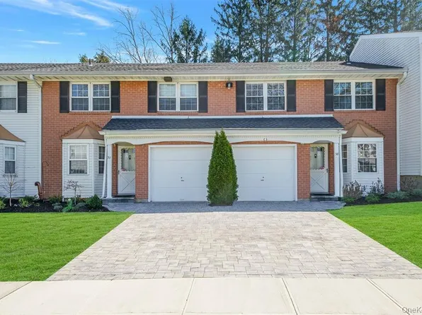 37 Santa Barbara Drive, Plainview, NY 11803