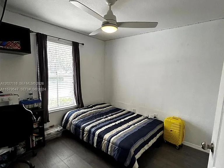 12805 SW 31st Ct — Photo 8