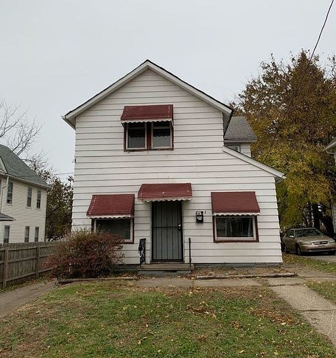 1st image of 7003 Gertrude Ave #2