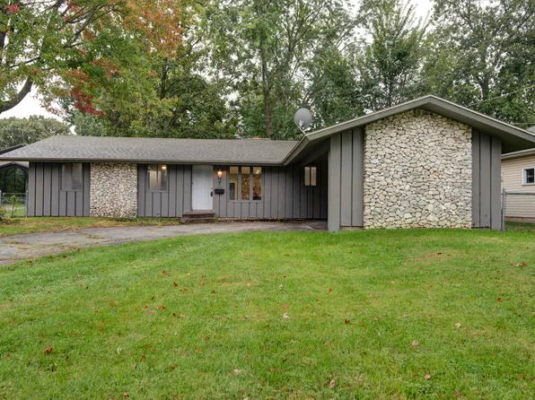 2130 E Belmont Street, Springfield, MO 65802