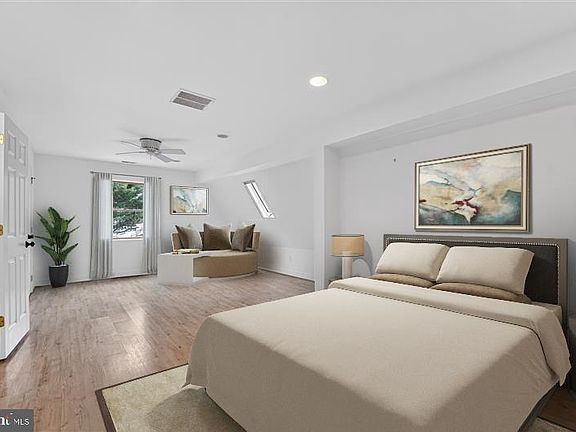 5th image of 3511 Decatur Ave