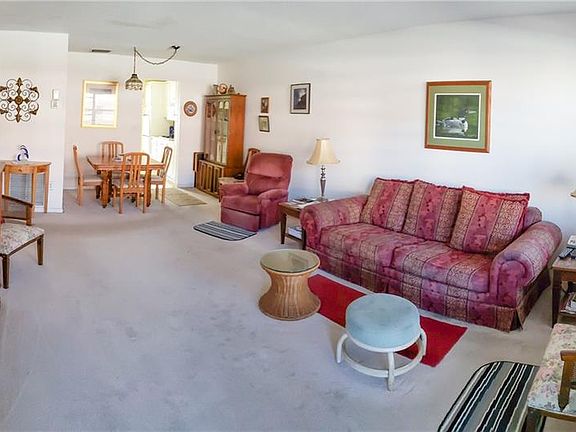 4th image of 5960 30th Ave S APT 206
