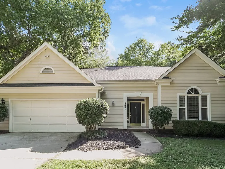 3601 Waterton Leas Ct — Photo 4