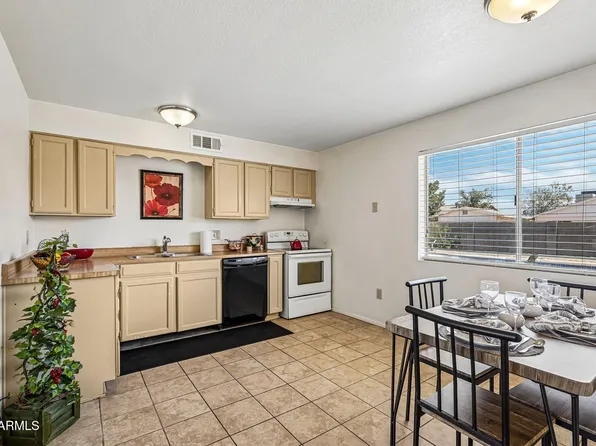 7109 W IRONWOOD Drive, Peoria, AZ 85345