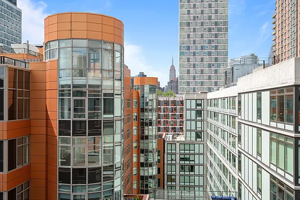 Rented by Nest Seekers International | media 29