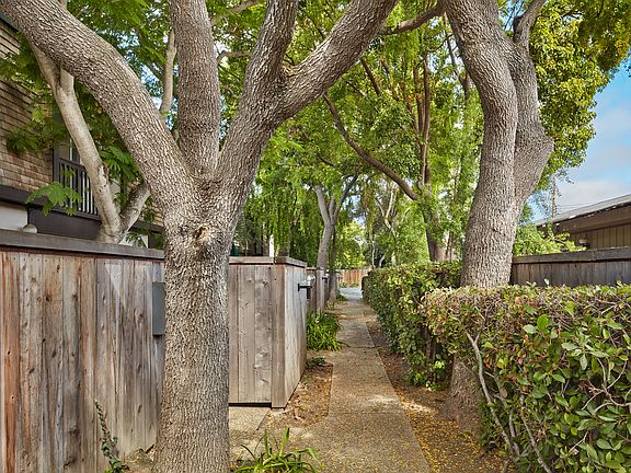 5th image of 1370 Byron Dr #2530813