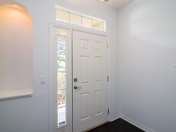 5th image of 2941 Pointeview Dr