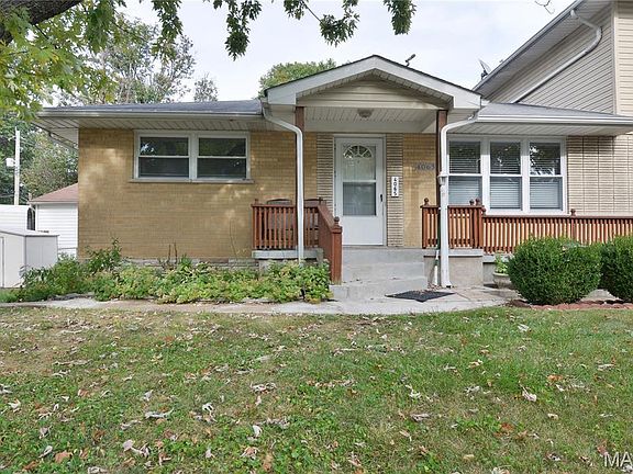 3rd image of 4063-4065 Bowen St