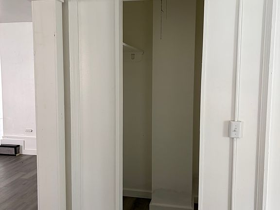 4th image of 4209 Carnes Rd #1