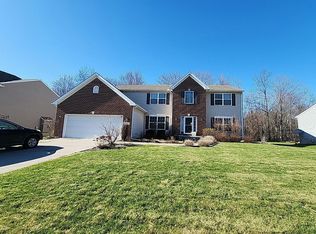 37860 Avalon Dr, North Ridgeville, OH 44039