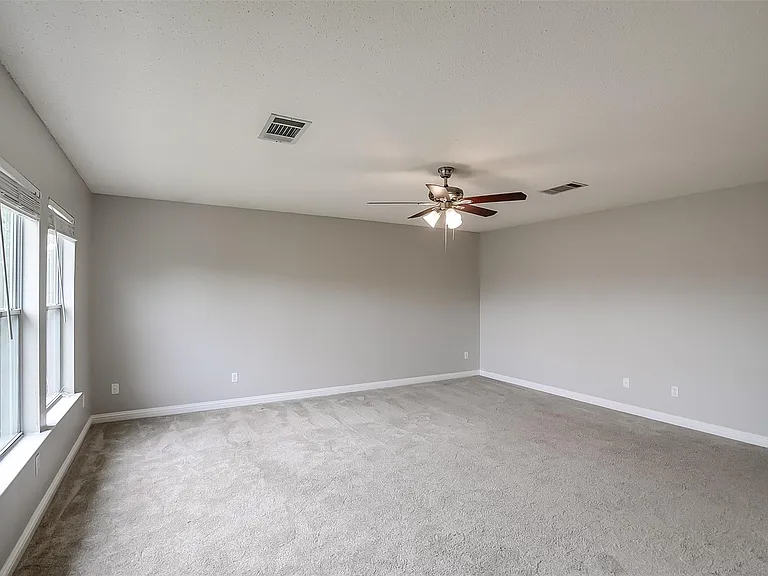 2504 Byfield Dr — Photo 22