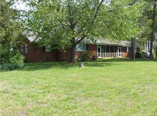 1579 Canaan Church Rd, Denton, NC 27239