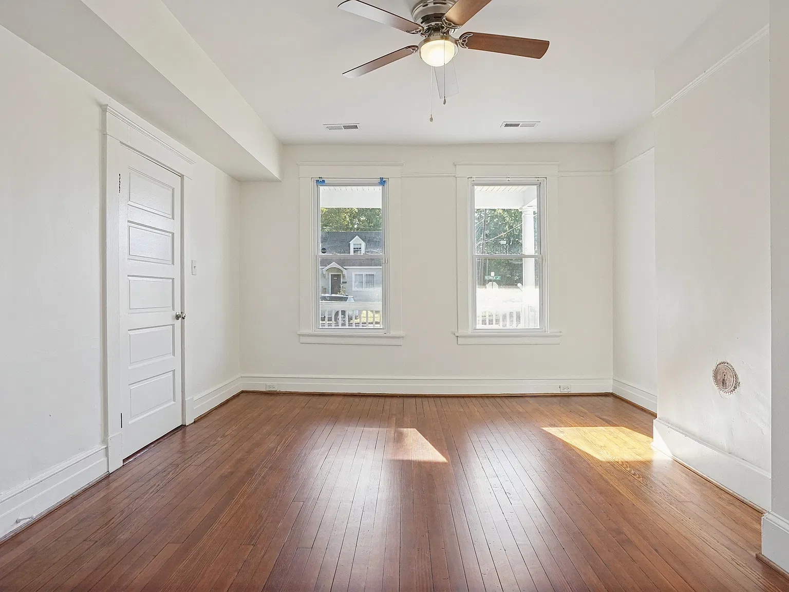 4 bed, 1568 sqft, $2,395 — Photo 4