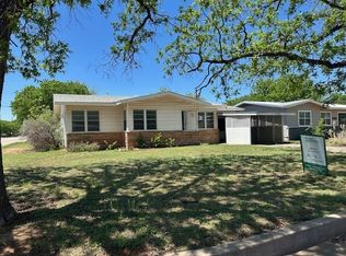 1298 S Pioneer Dr, Abilene, TX 79605