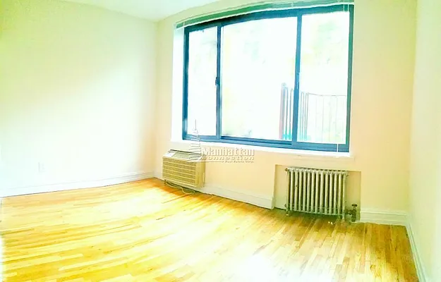 Rented by Manhattan Connection | media 14